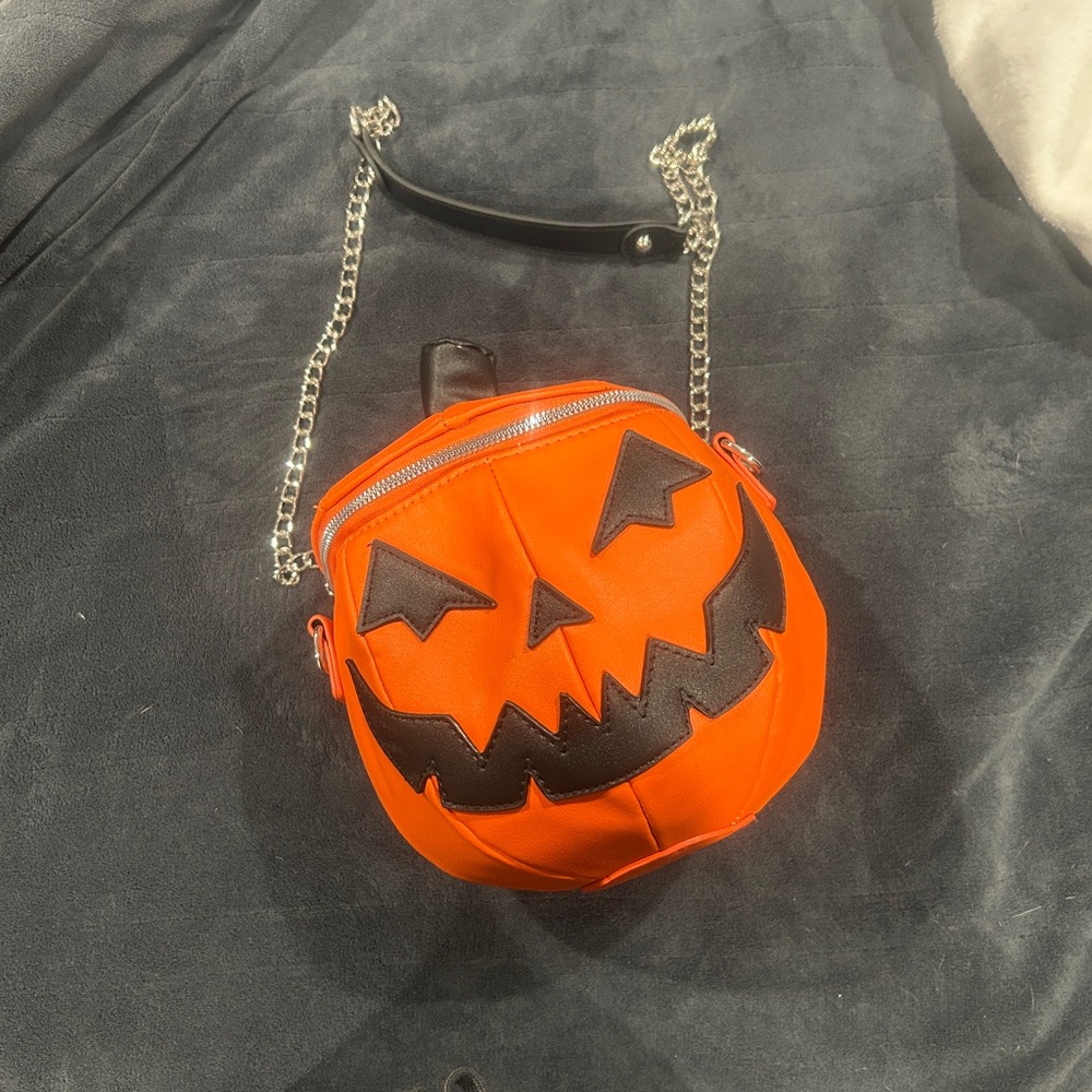 Spooky Orange Jack-O'-Lantern Crossbody Bag